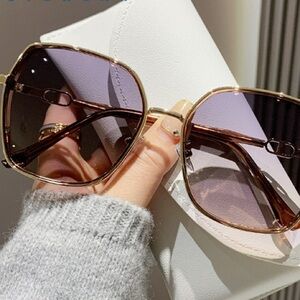 Elegant Gold and Brown Women's Sunglasses